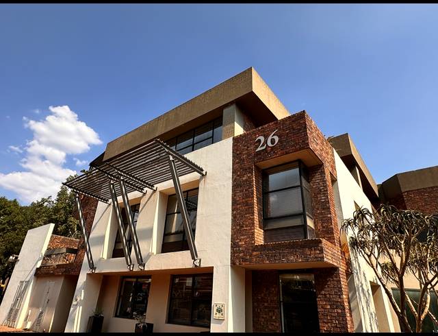 949M² OFFICE TO LET IN PARKTOWN